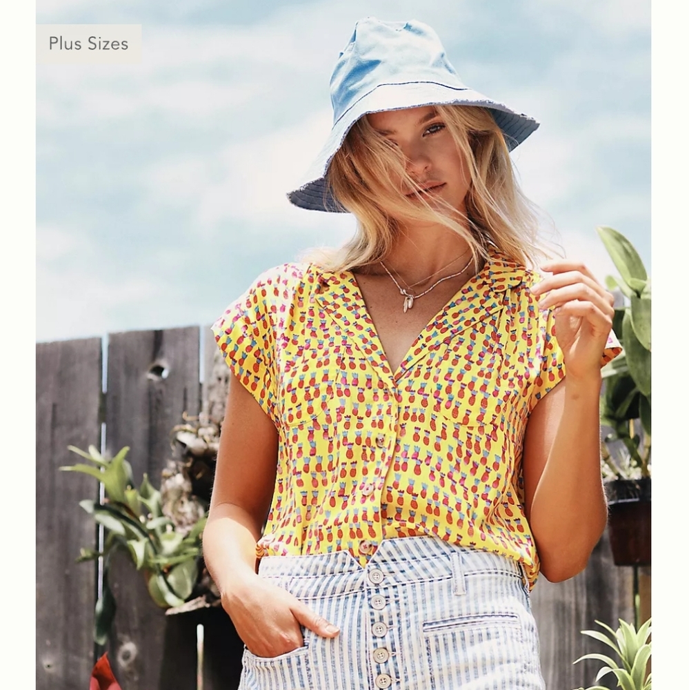 Anthropologie Maeve Picnic Button-down Shirt in Yellow Size XS